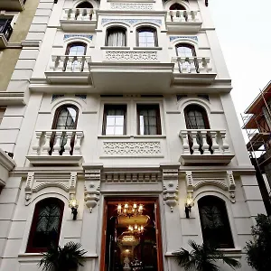 Niles Estambul