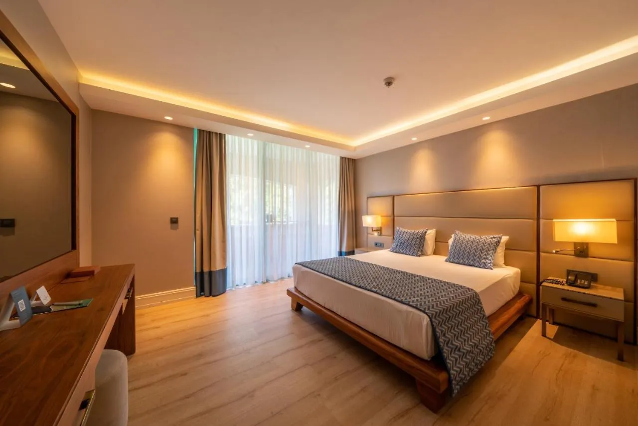 Hotel Liberty Lykia Adults Only Ölüdeniz 5*,